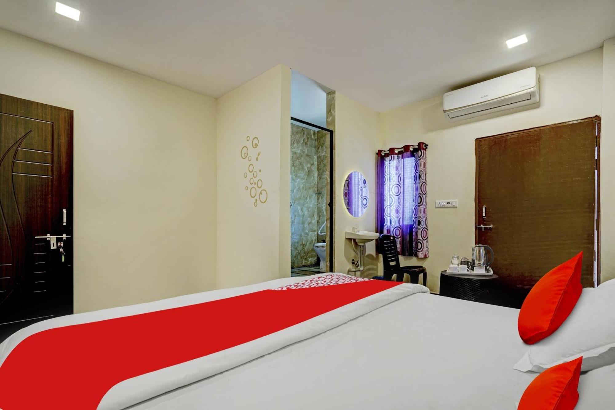 Oyo Flagship The Chirag Resort Bhandāra Extérieur photo